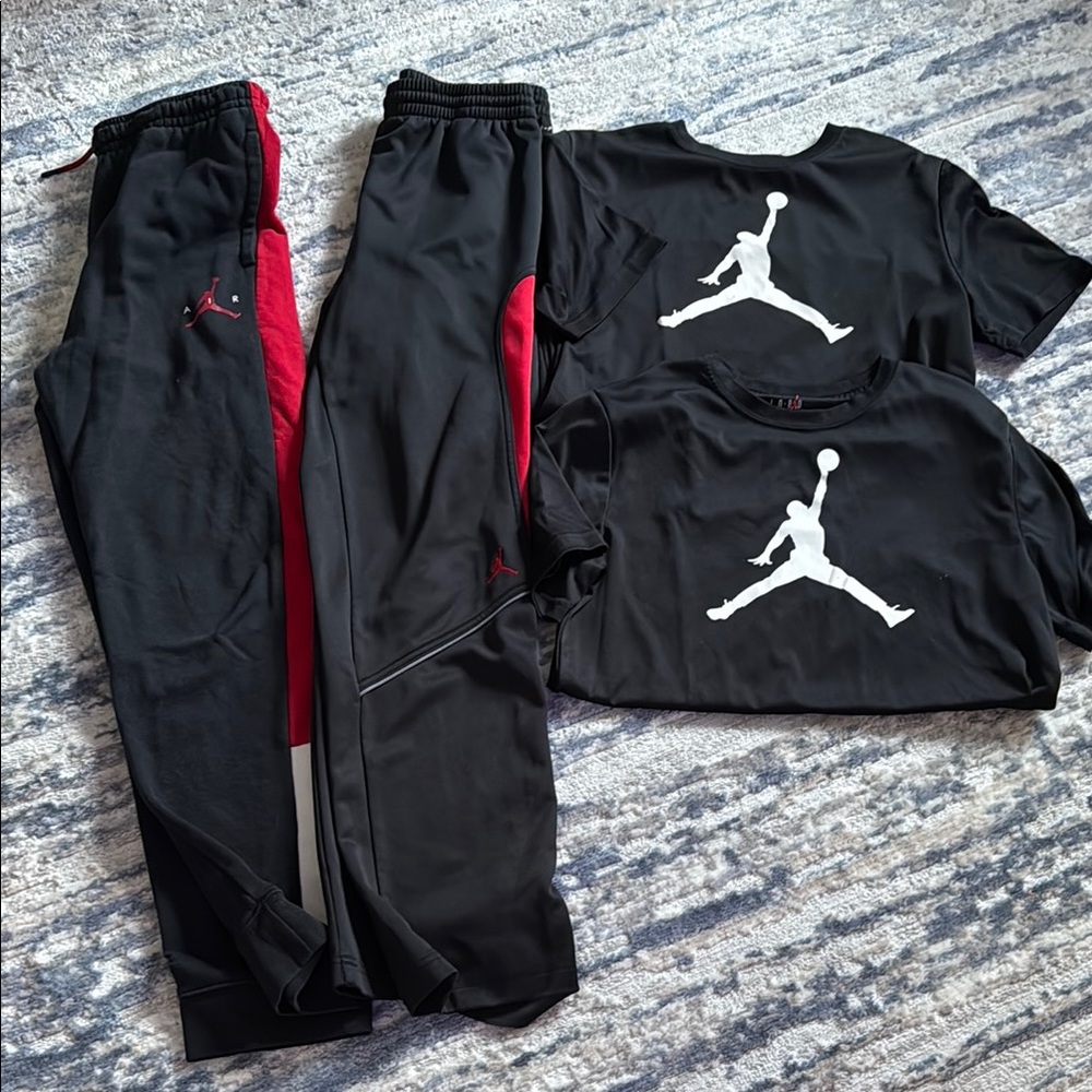 Jordan Kids Black and Red Sweatpants & Joggers Set